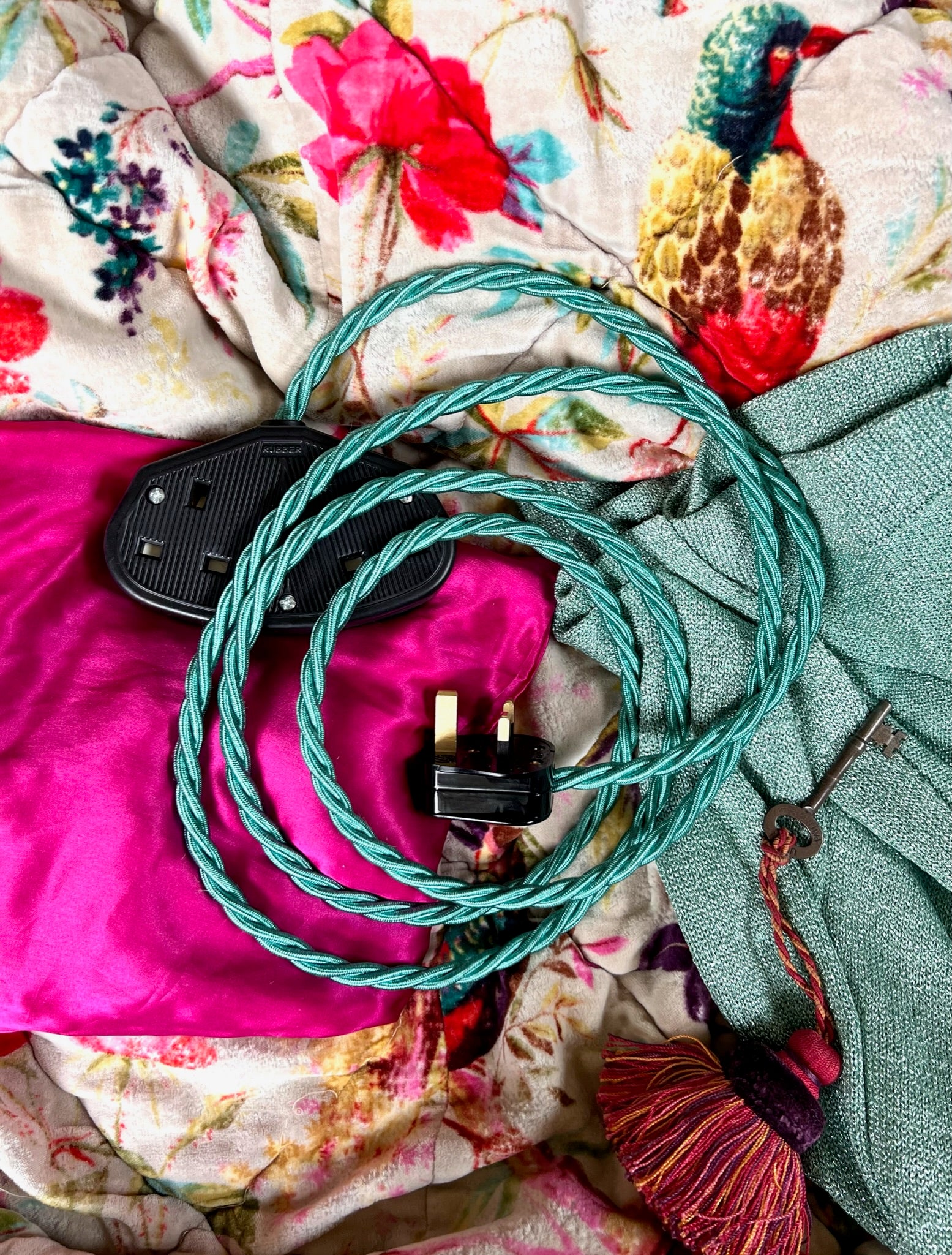 Lola's Leads | Curated collection | Coloured Fabric Extension Cables –  Lolas Leads