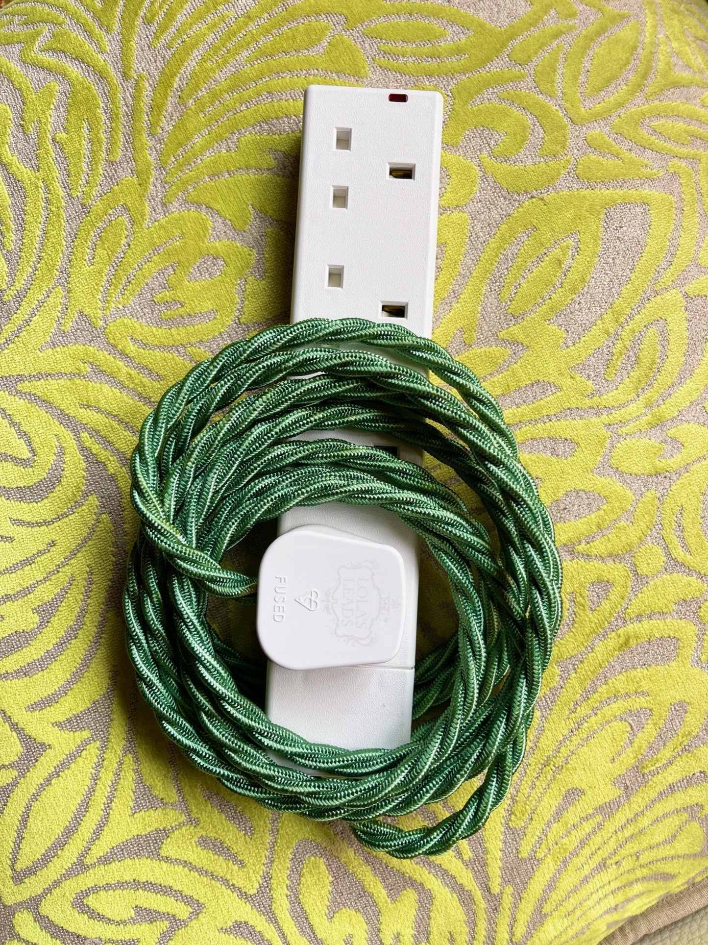 Lola's Leads - Breakfast Room Green + White 3m 4 Gang