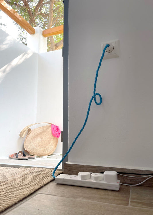 European Travel Adaptor in White 4 Sockets