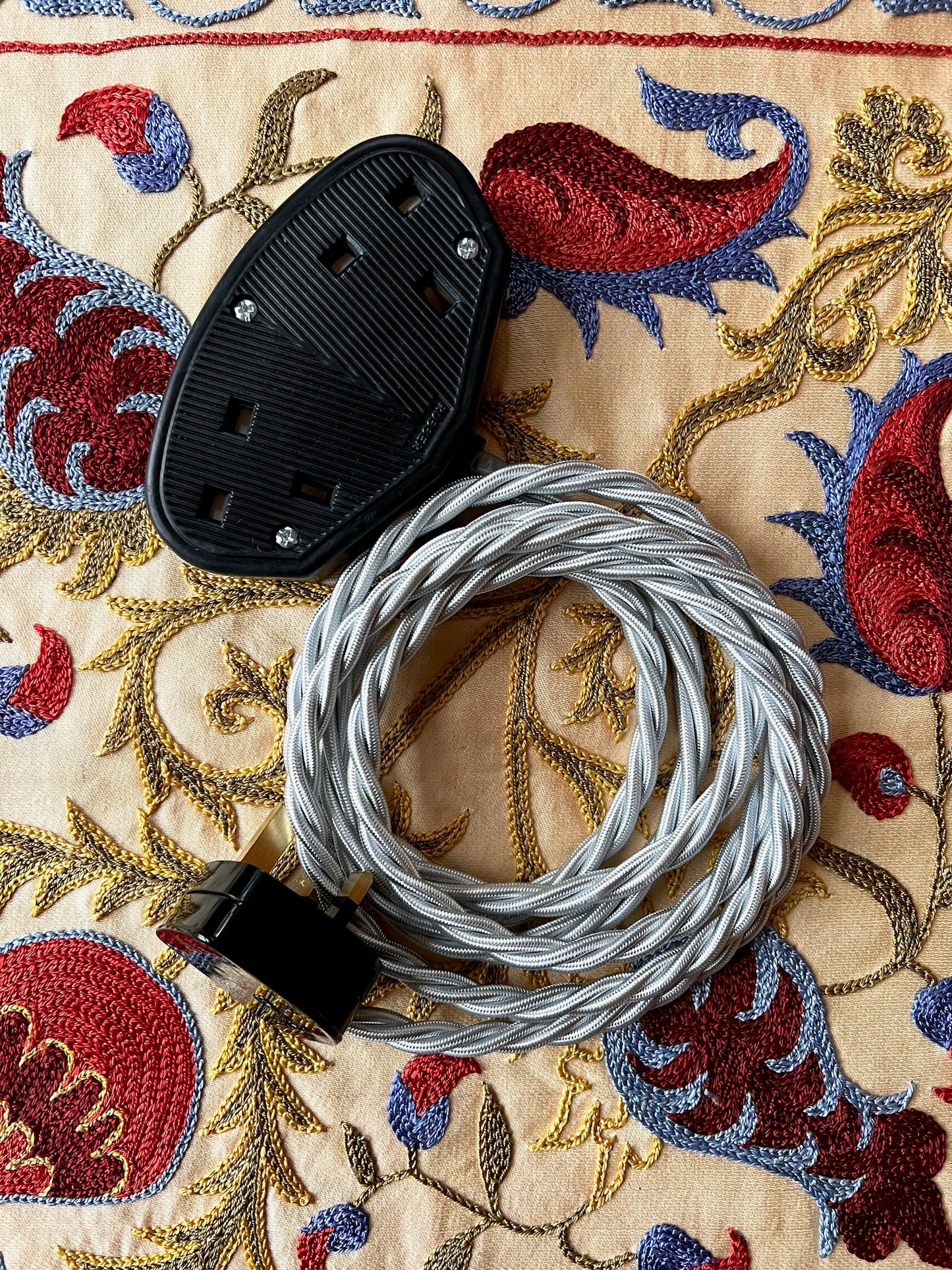 Platinum - Lola's Leads Fabric Extension Cable