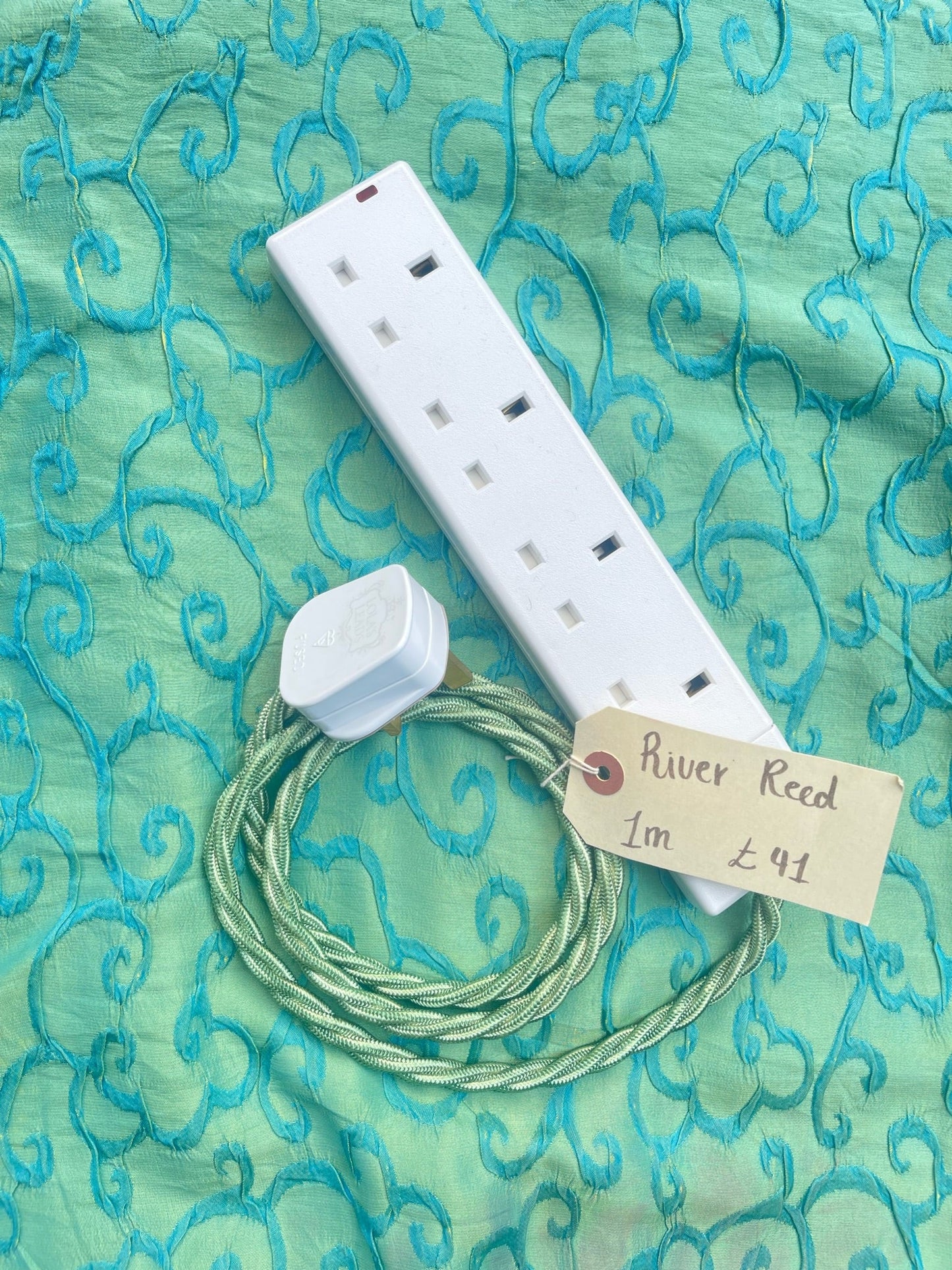 Lola's Leads – River Reed + White 1m | 4 Gang