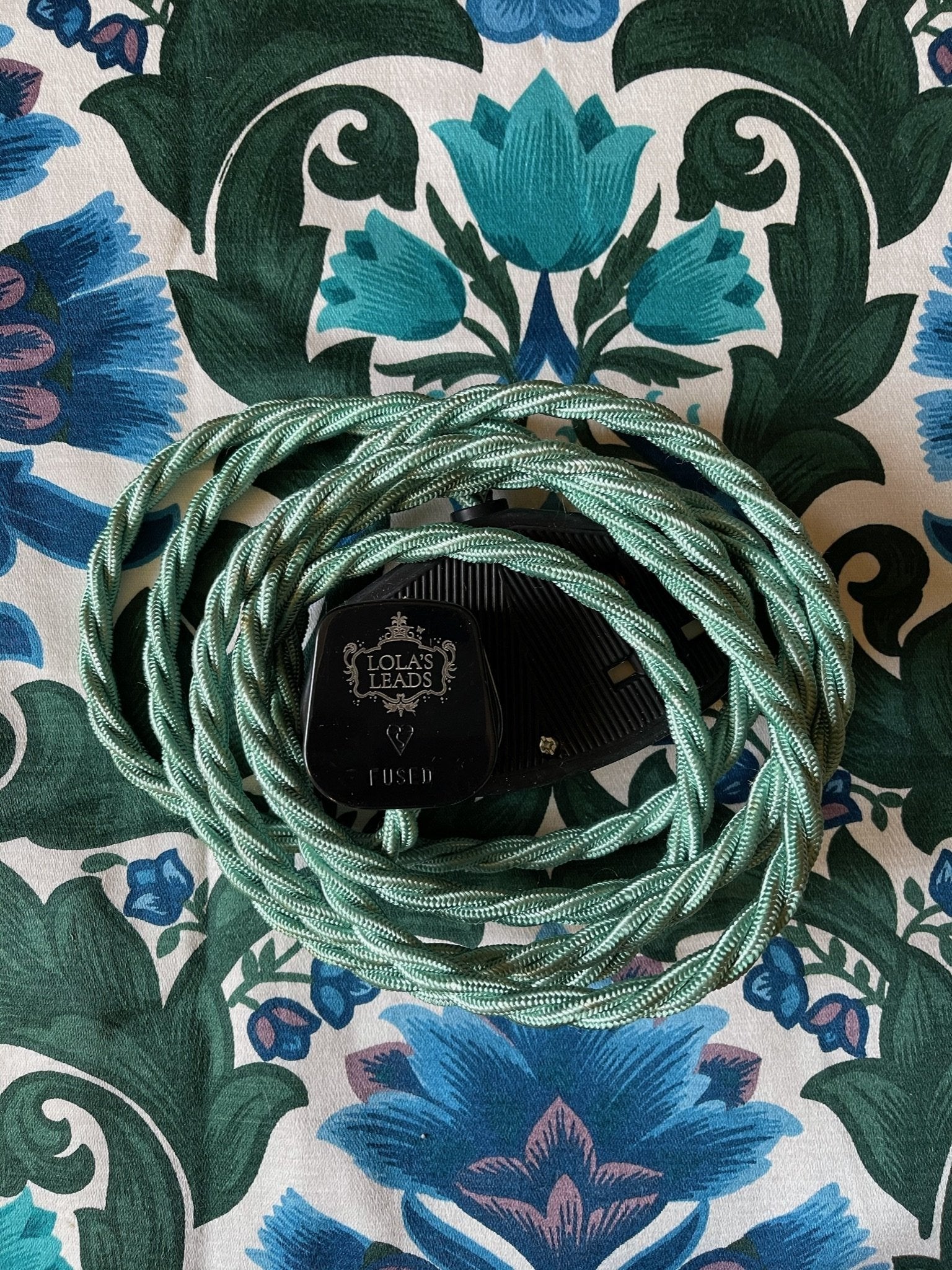 Lola's Lead - Absinthe 2m | Coloured Fabric Extension Cable