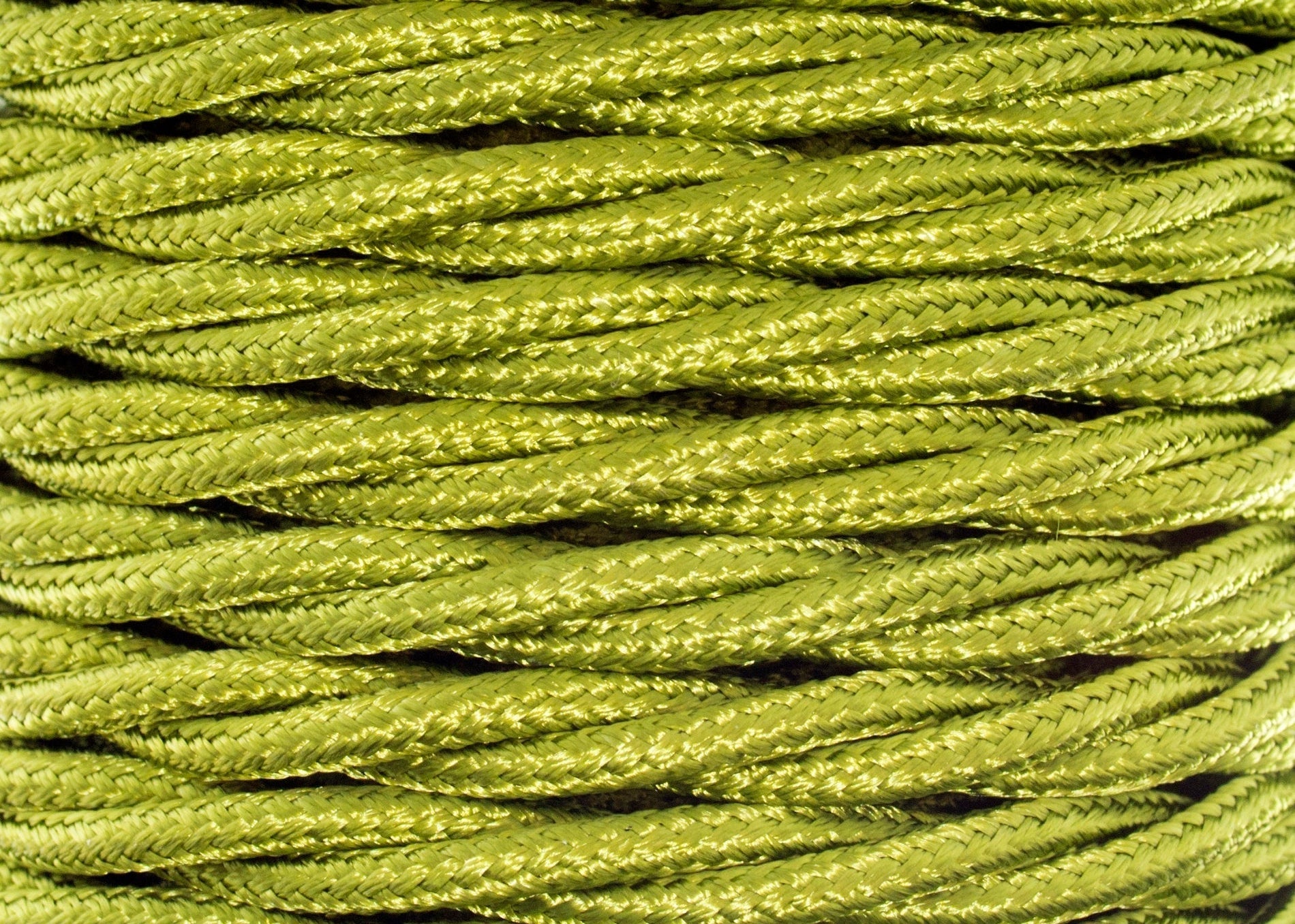Dragon Twisted Lighting Cable