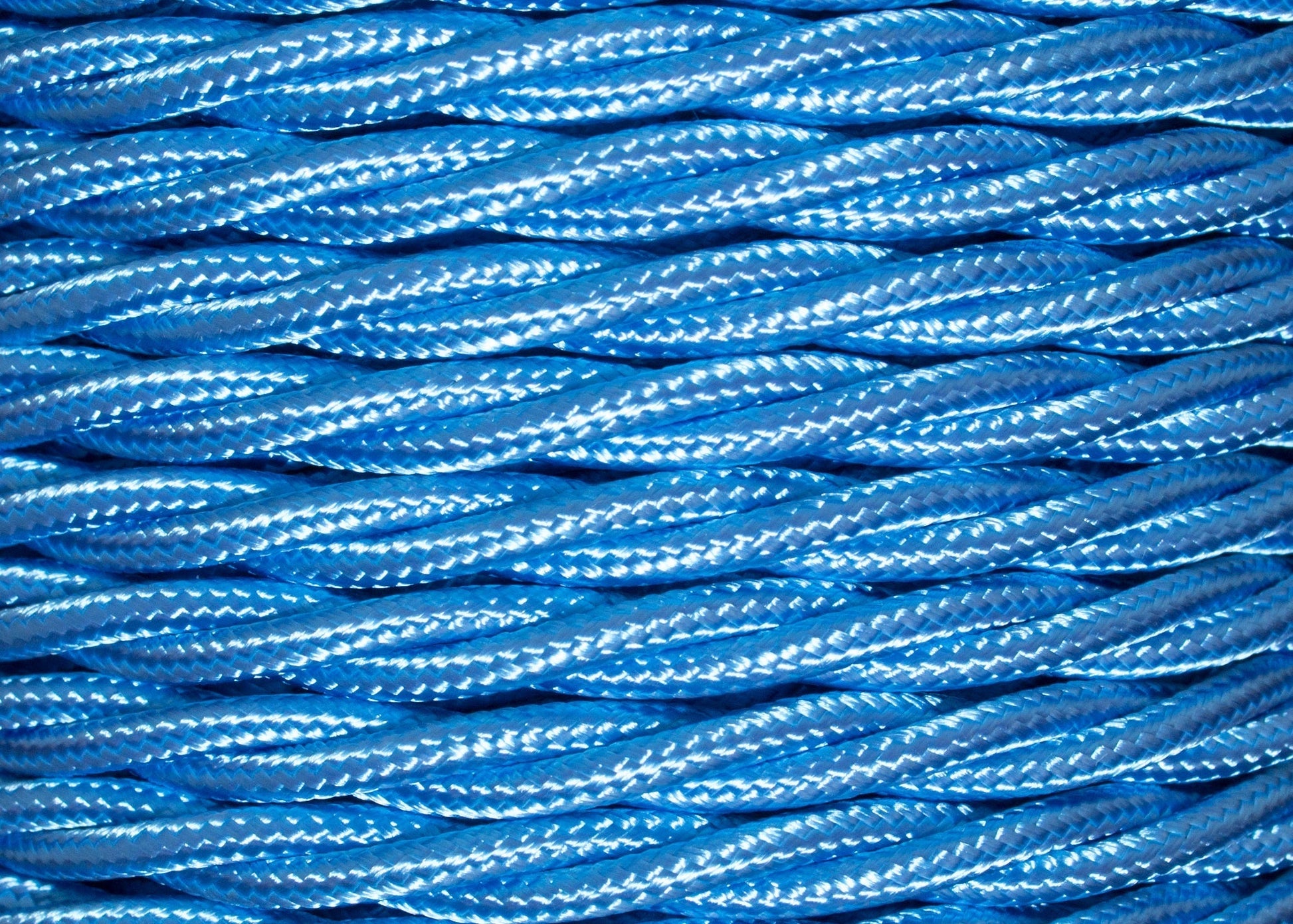 Forget Me Not Twisted Lighting Cable
