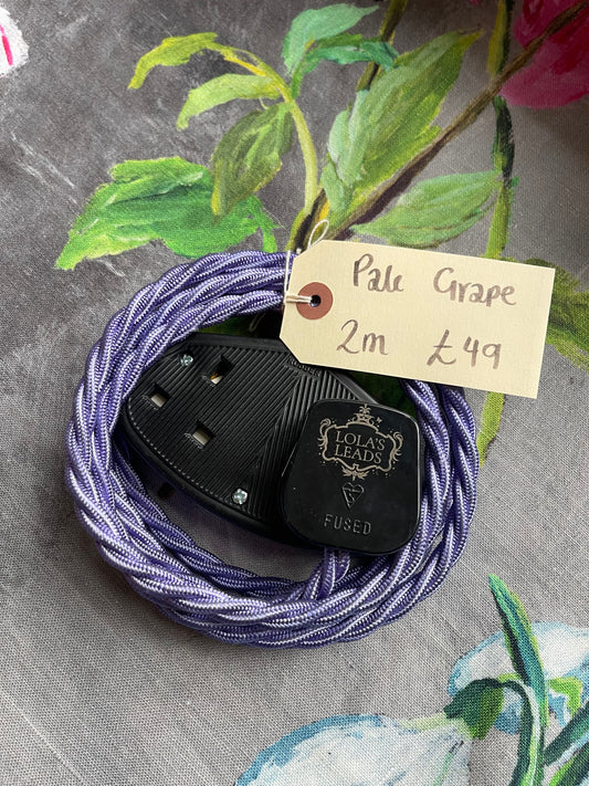 Pale Grape + Black 2m | 2 Gang