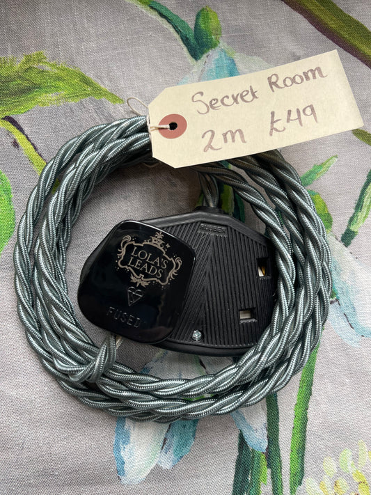 Secret Room + Black 2m | 2 Gang