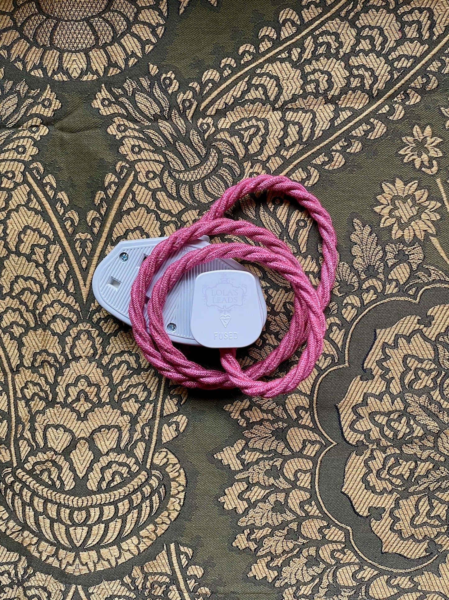 Lola's Leads - Flamingo Linen + White 1m