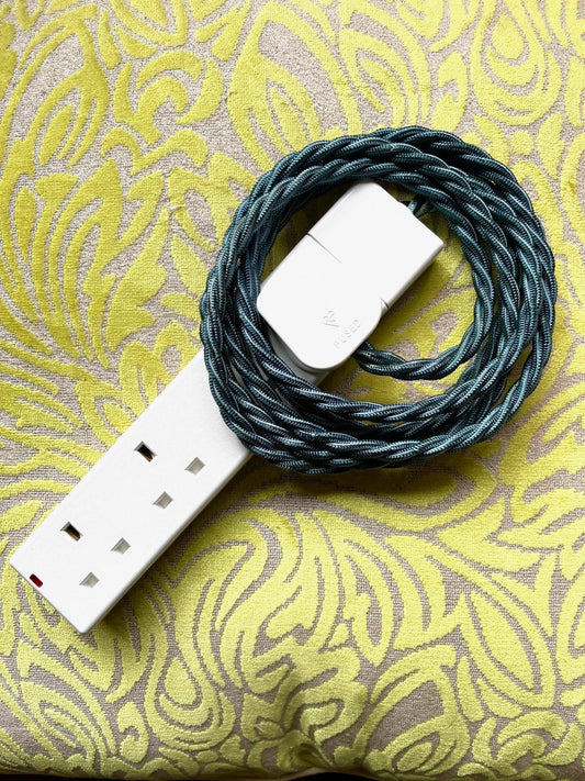 Lola's Leads - Petroleum + White 2.5m 4 Gang