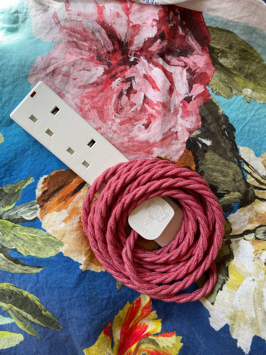 Lola's Leads - Raspberry Sorbet + White 4m 4 Gang