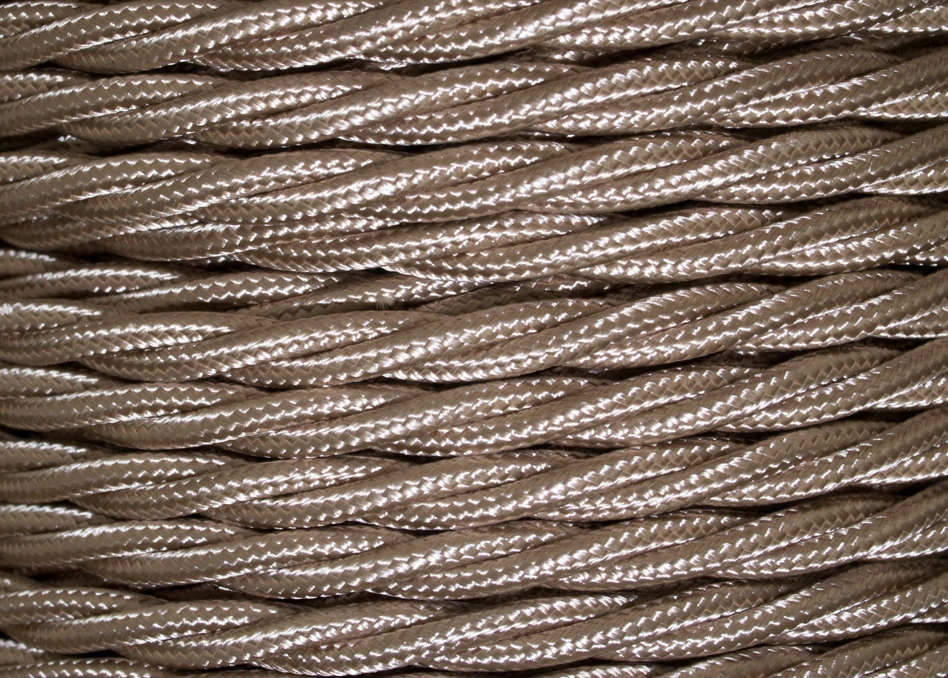 Shrew Twisted Lighting Cable